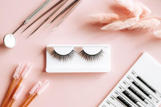 How to Make Your False Lashes Look Natural: Pro Tips You Need to Know